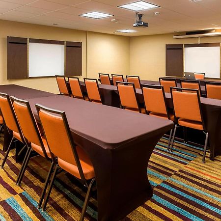 Fairfield Inn & Suites Dallas Park Central Ngoại thất bức ảnh